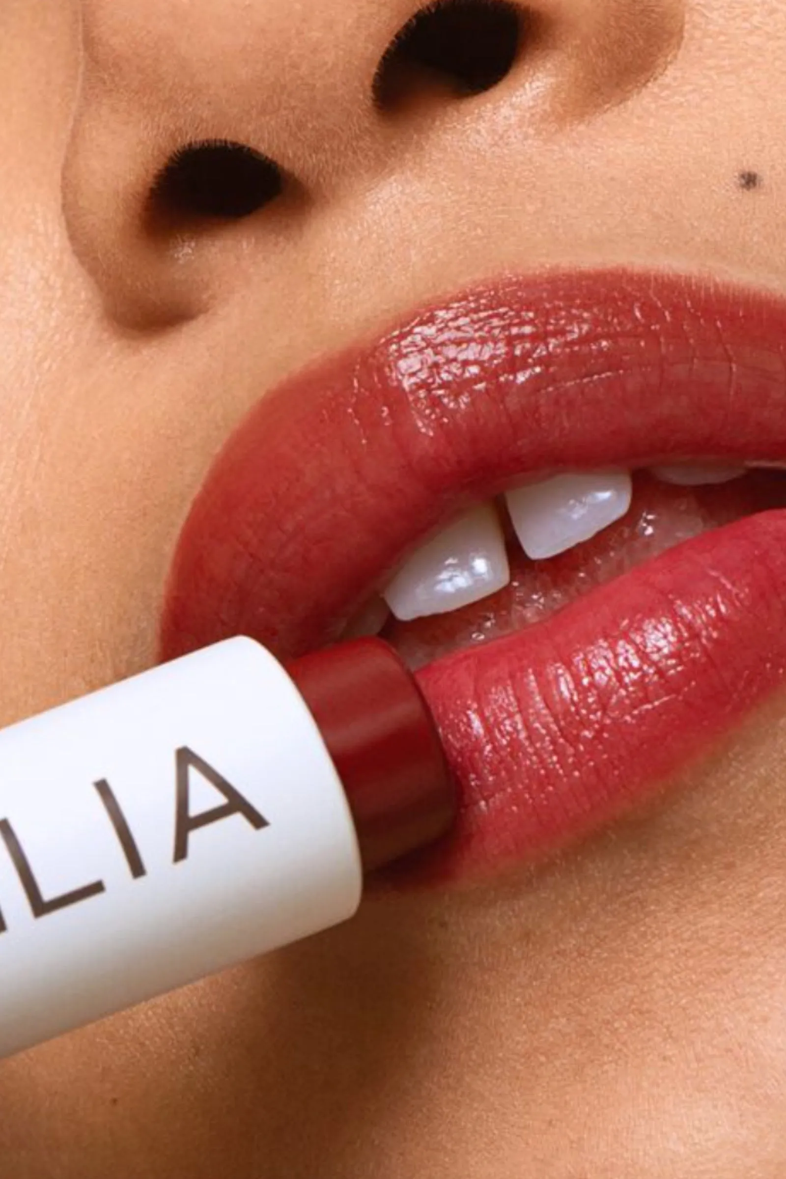Balmy Tint Hydrating Lip Balm