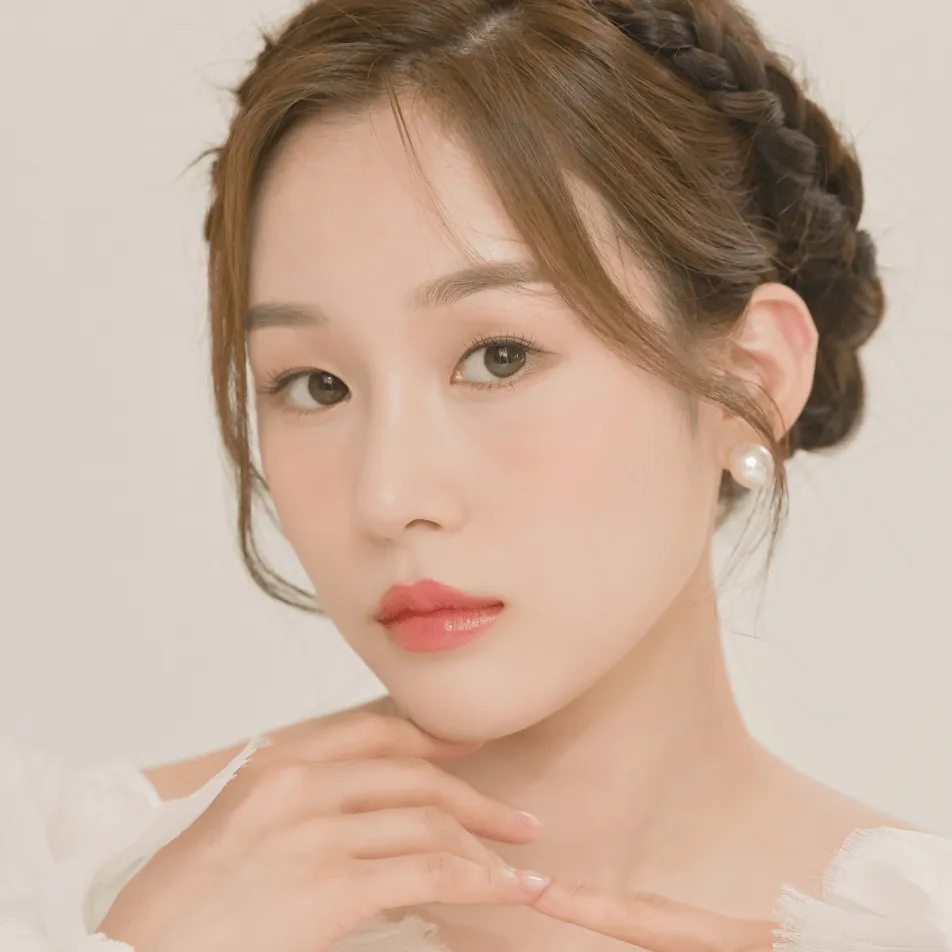 Blur-Glowy Lip Tint