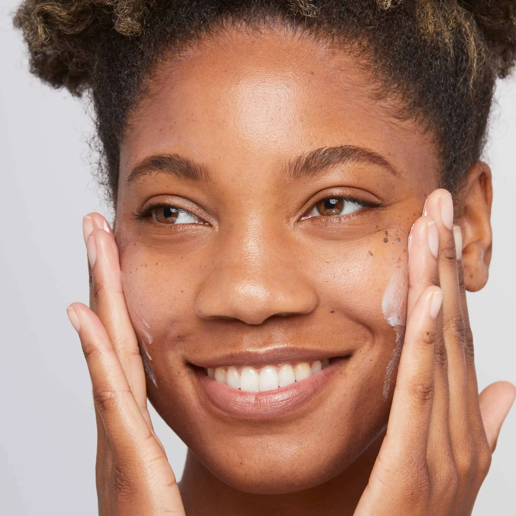 skin smoothing cream - travel